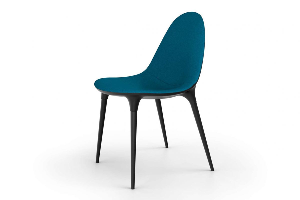 Chaise design ergonomique en tissu bleu,structure à 4 pieds peint en noir 