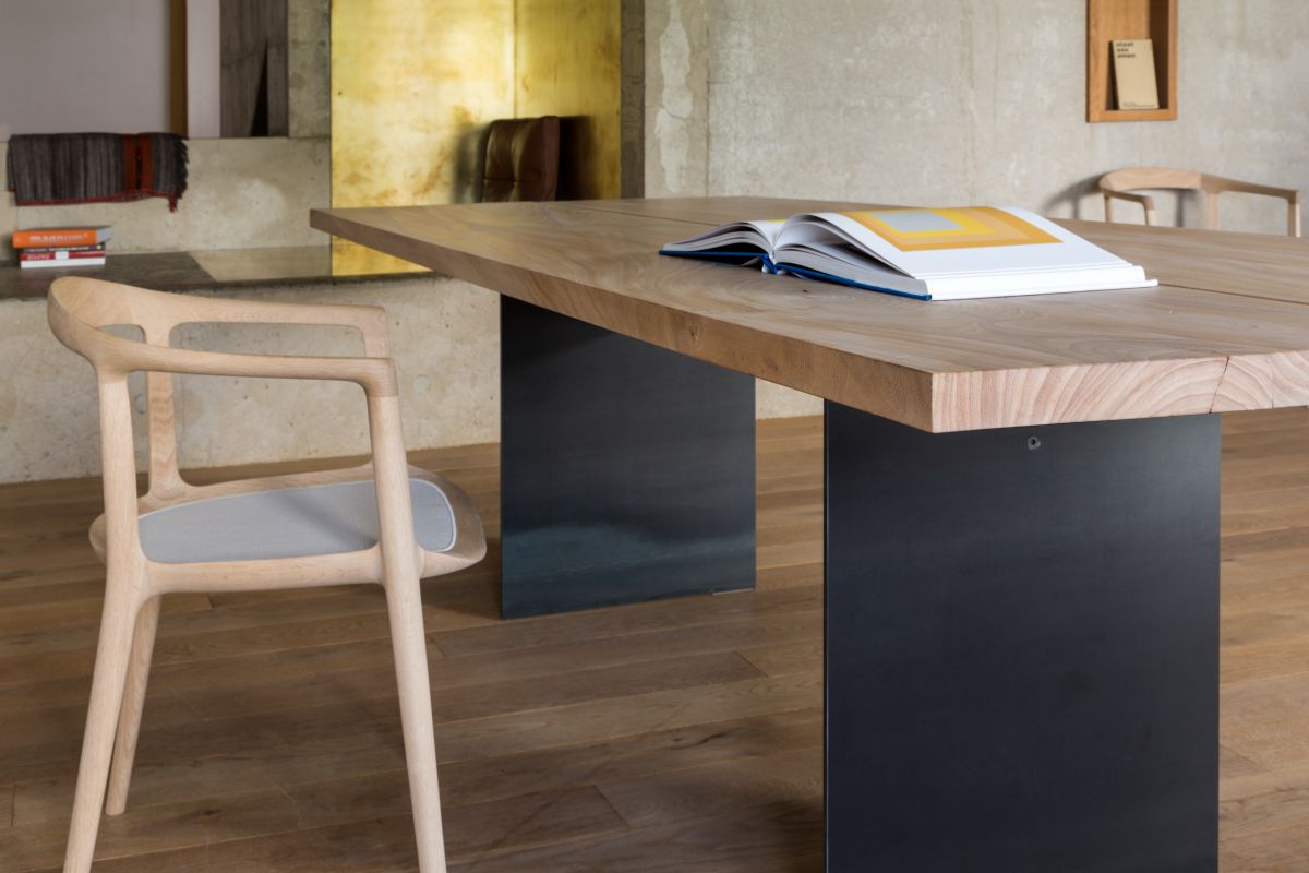 Zoom by Mobimex TIX - Table bois massif | Round Office ...