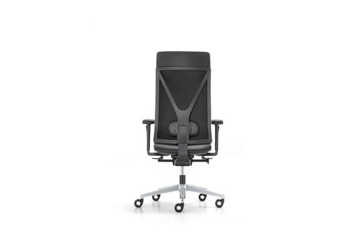 Siège de bureau ergonomique de qualité assise en tissu noir et dossier en résille noir avec accoudoirs 2D et pieds en aluminium poli Yanos Girsberger